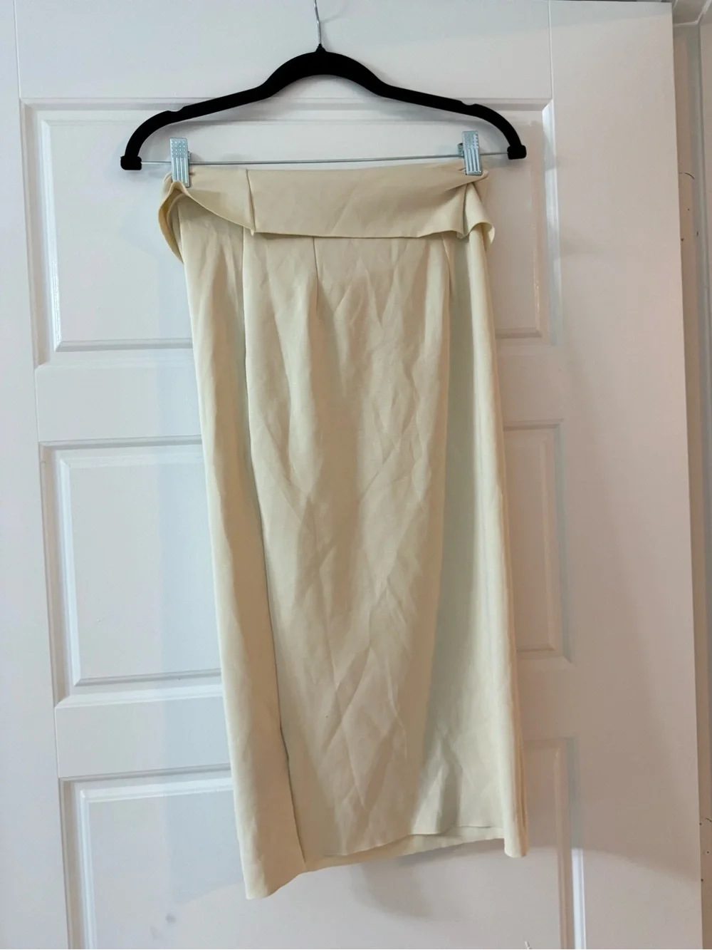 Women’s Cream Midi Skirt - Sleek High-Waist Design